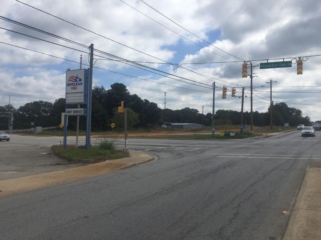 Country Club Road at Union Street